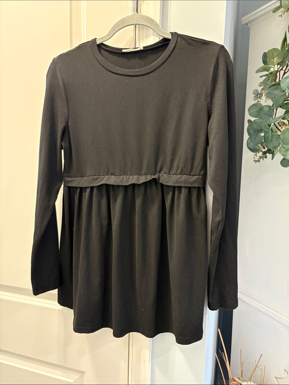 Black Long-Sleeve Peplum Top - Classic Women’s Top maternity